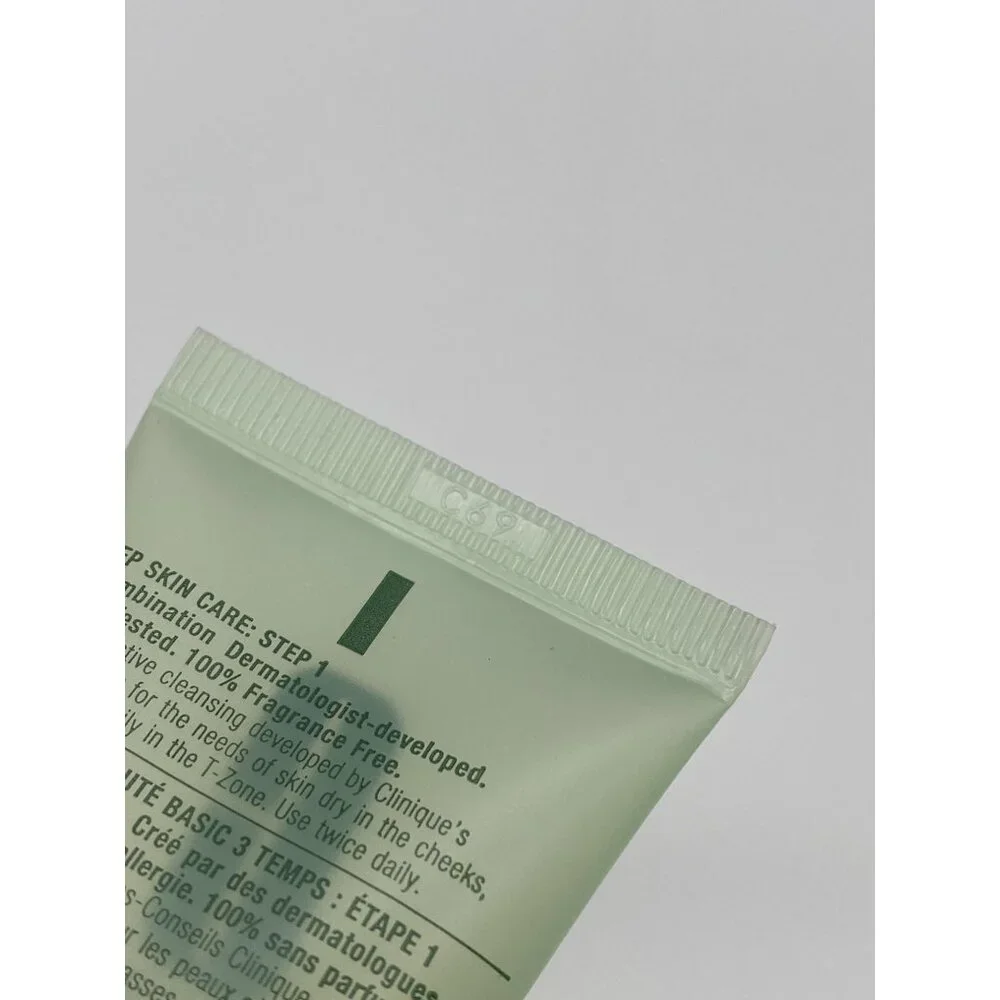 Clinique Liquid Facial Soap Mild Dry Combination (1 oz/ 30 ml)